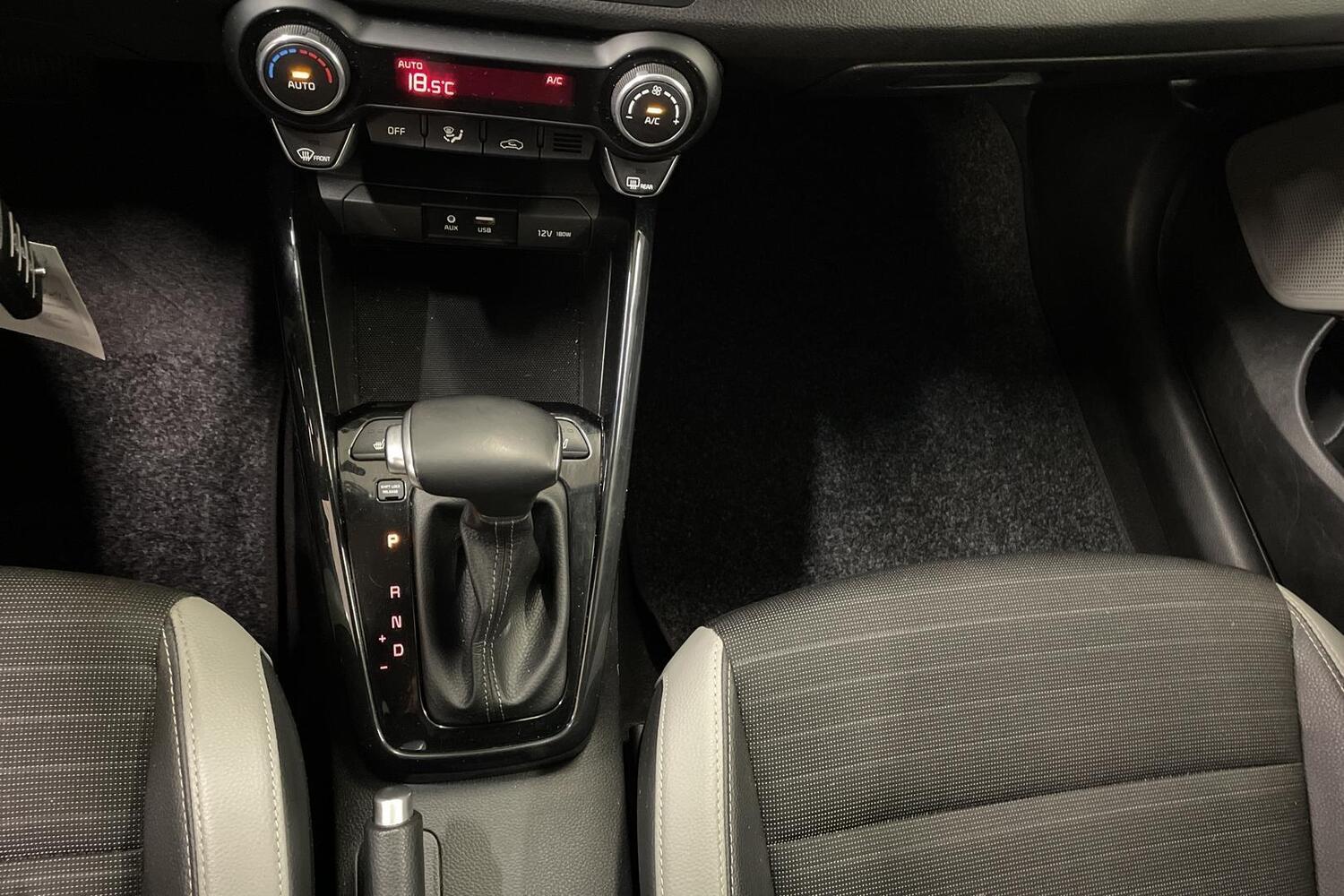 Kia Stonic vaihtoauto