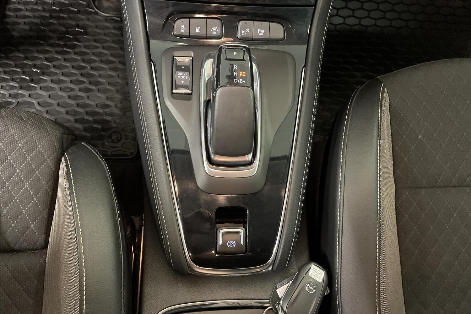 Opel Grandland X vaihtoauto