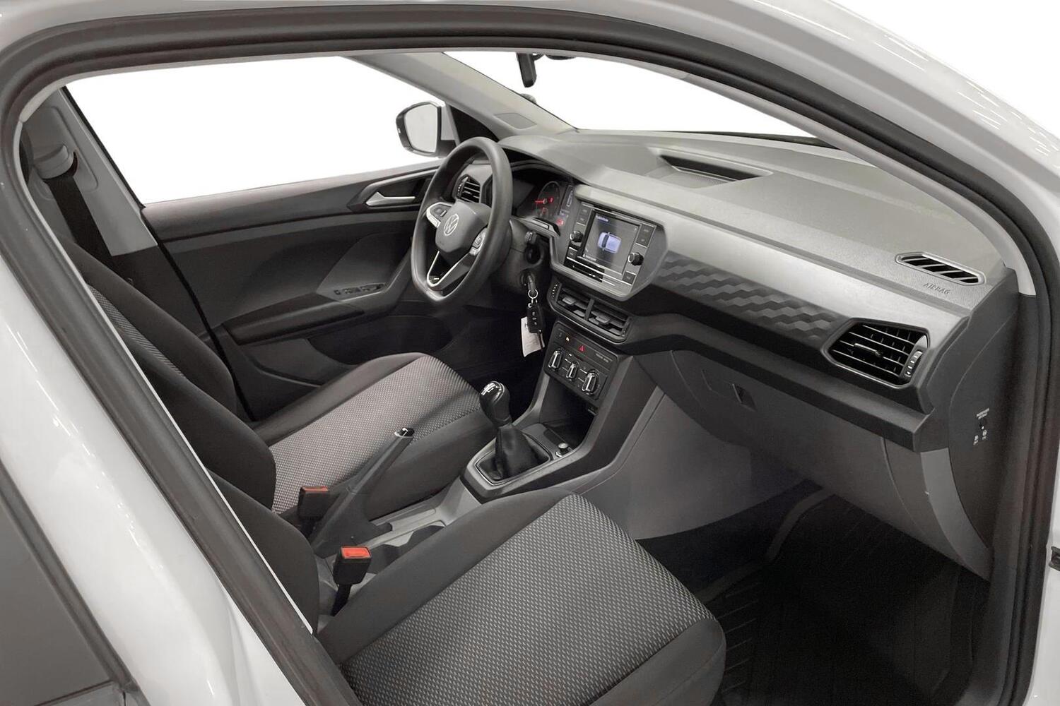 Volkswagen T-Cross vaihtoauto