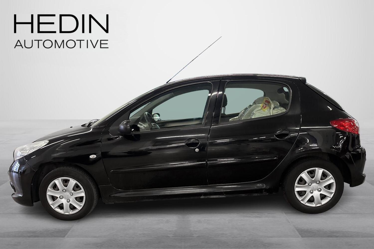 Peugeot 206 + vaihtoauto