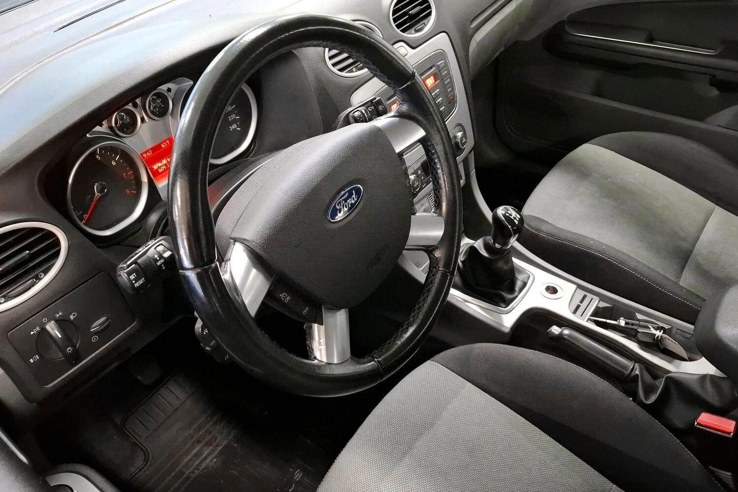 Ford Focus vaihtoauto