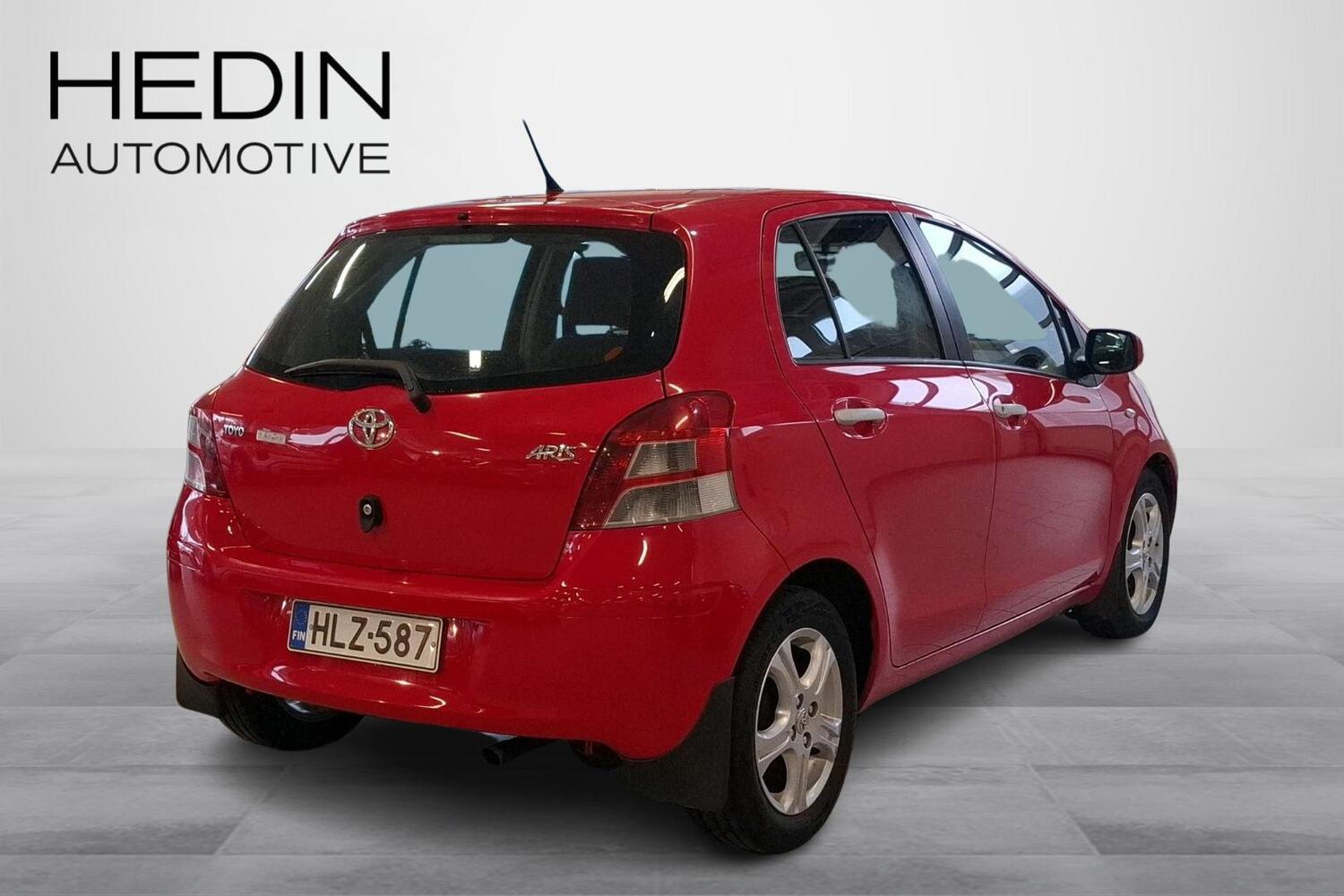 Toyota Yaris vaihtoauto