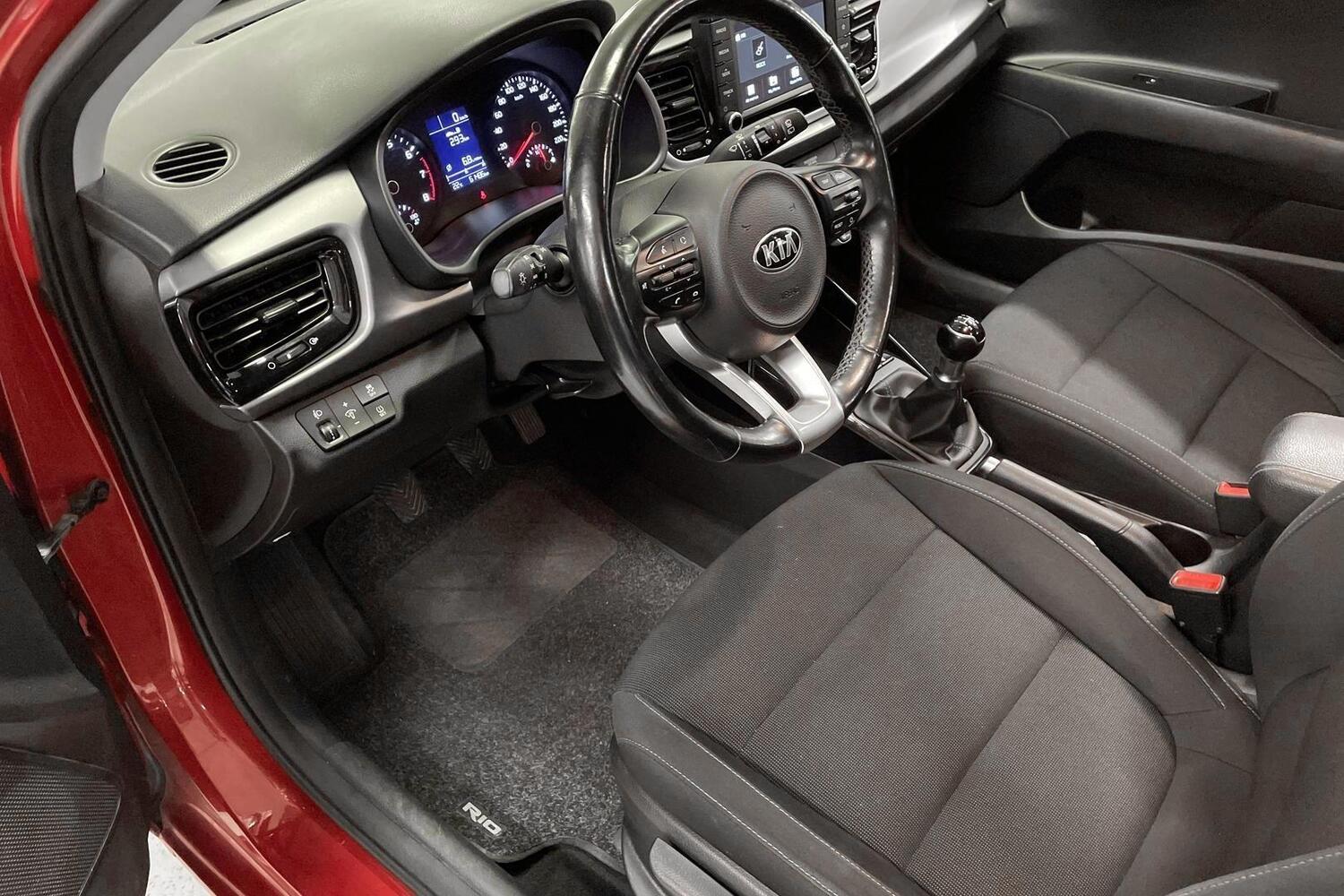 Kia Rio vaihtoauto