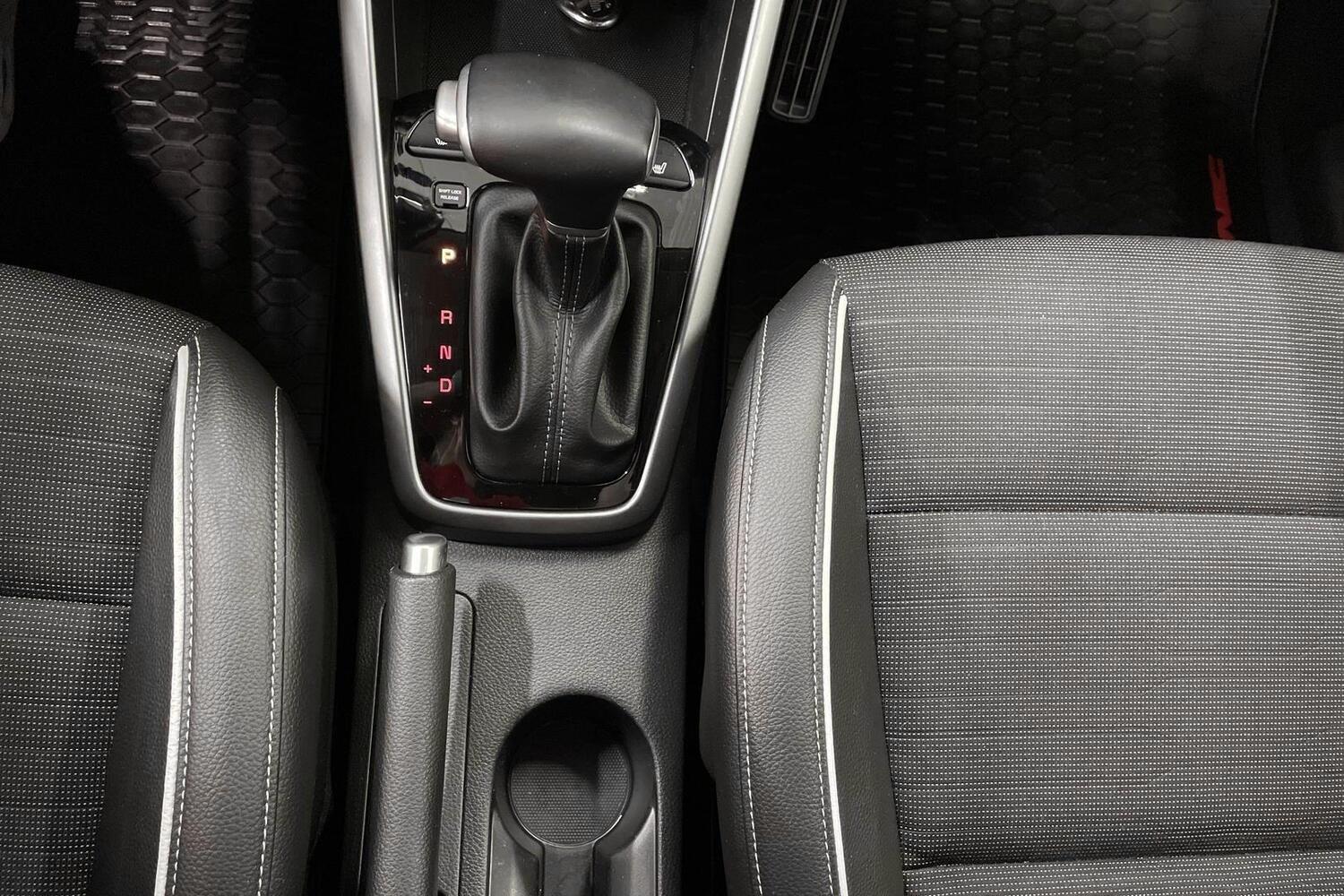 Kia Stonic vaihtoauto