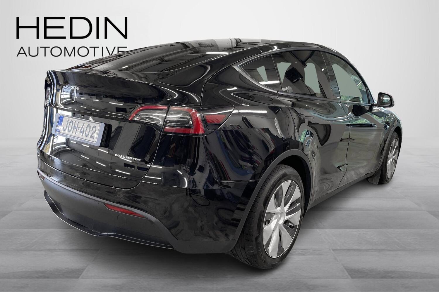 Tesla Model Y vaihtoauto