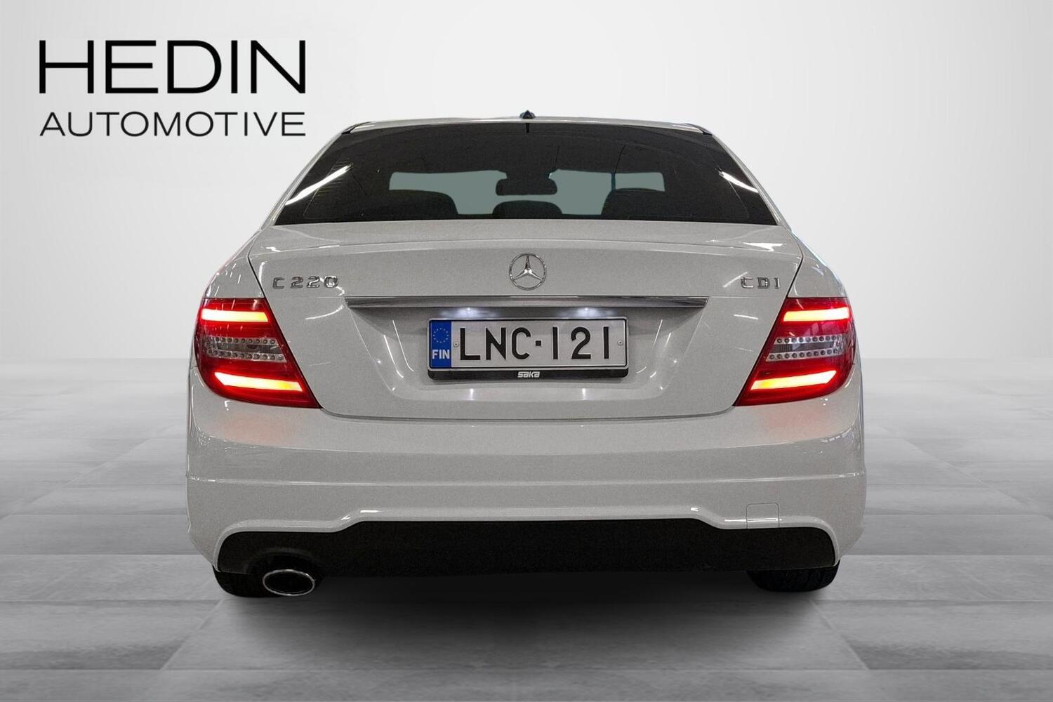 Mercedes-Benz C vaihtoauto