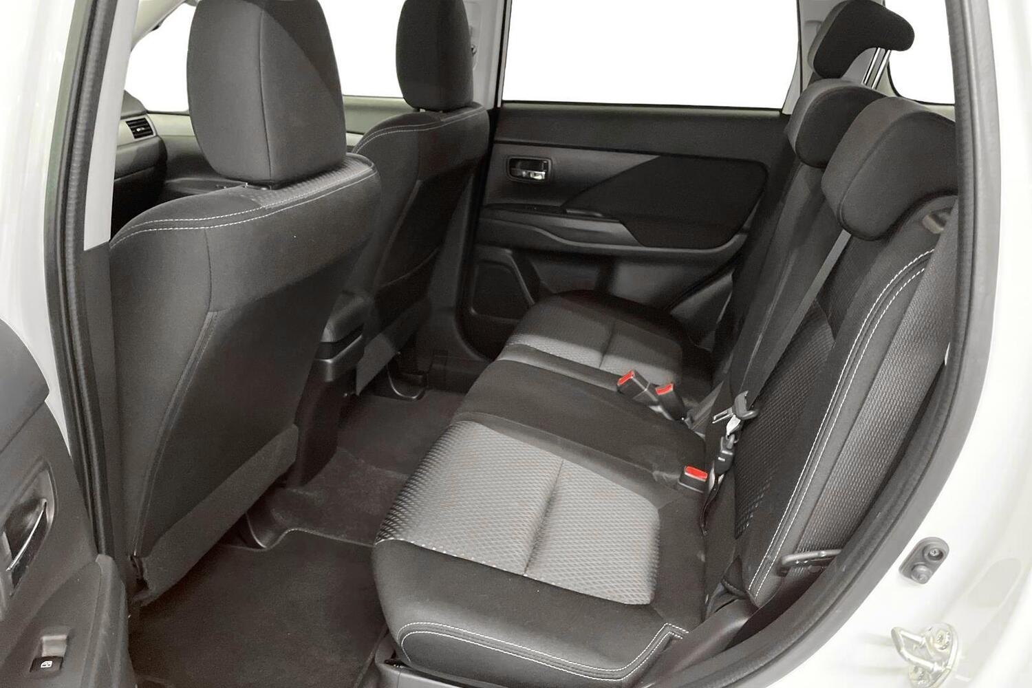 Mitsubishi Outlander vaihtoauto