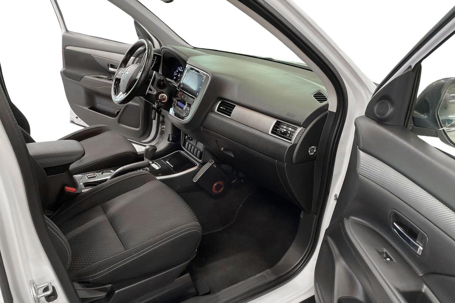 Mitsubishi Outlander vaihtoauto
