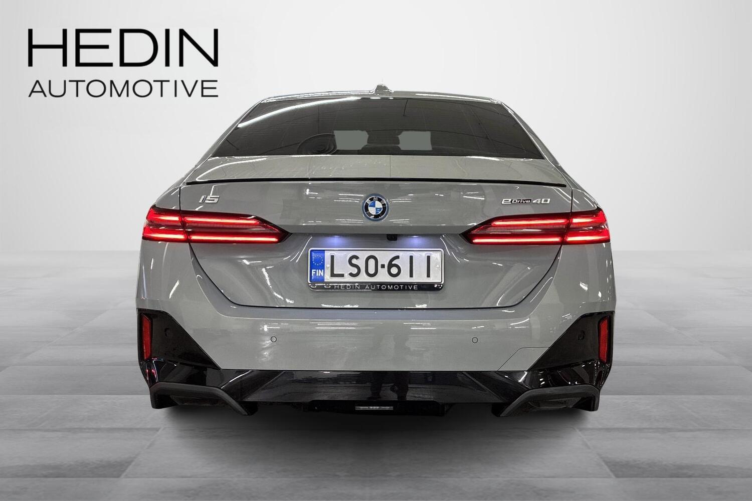 BMW i5 vaihtoauto