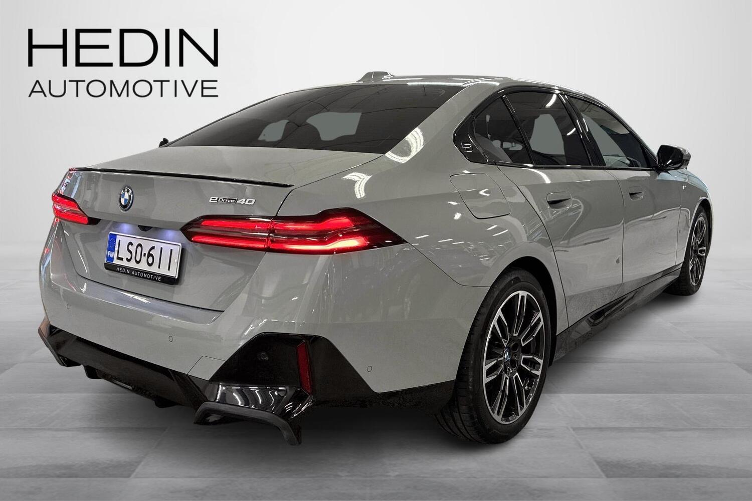 BMW i5 vaihtoauto