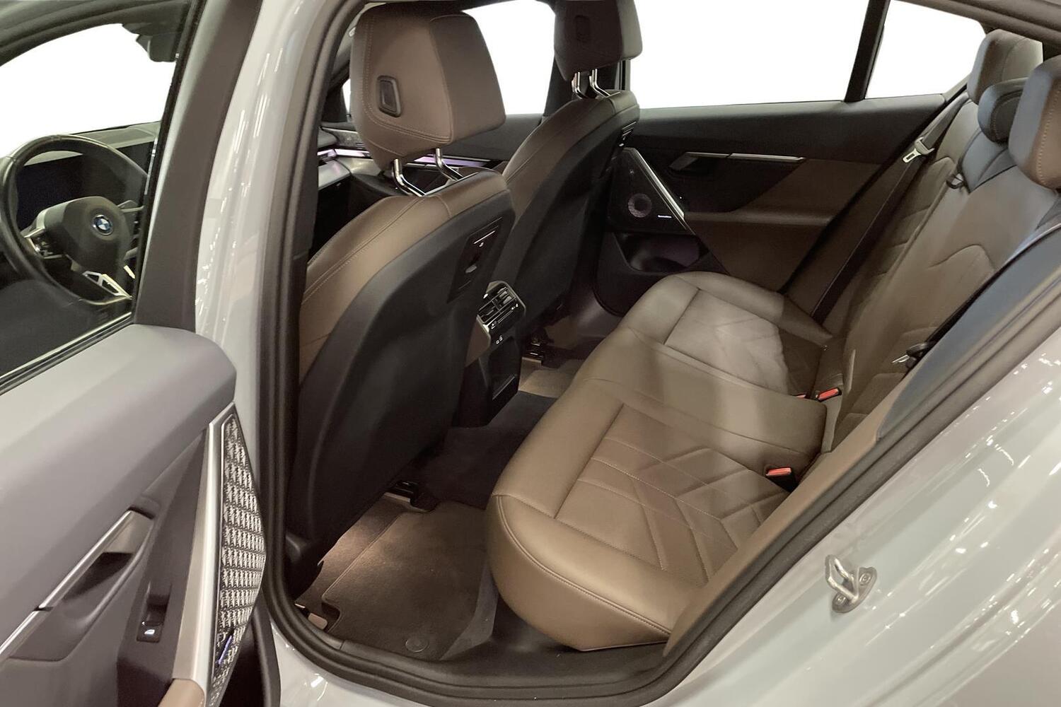 BMW i5 vaihtoauto
