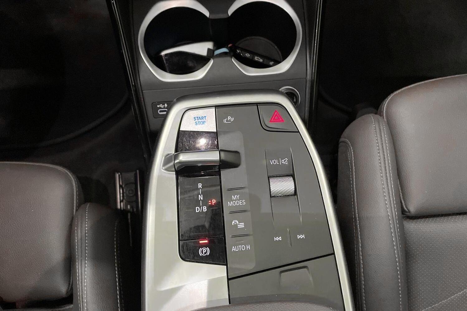 BMW iX1 vaihtoauto
