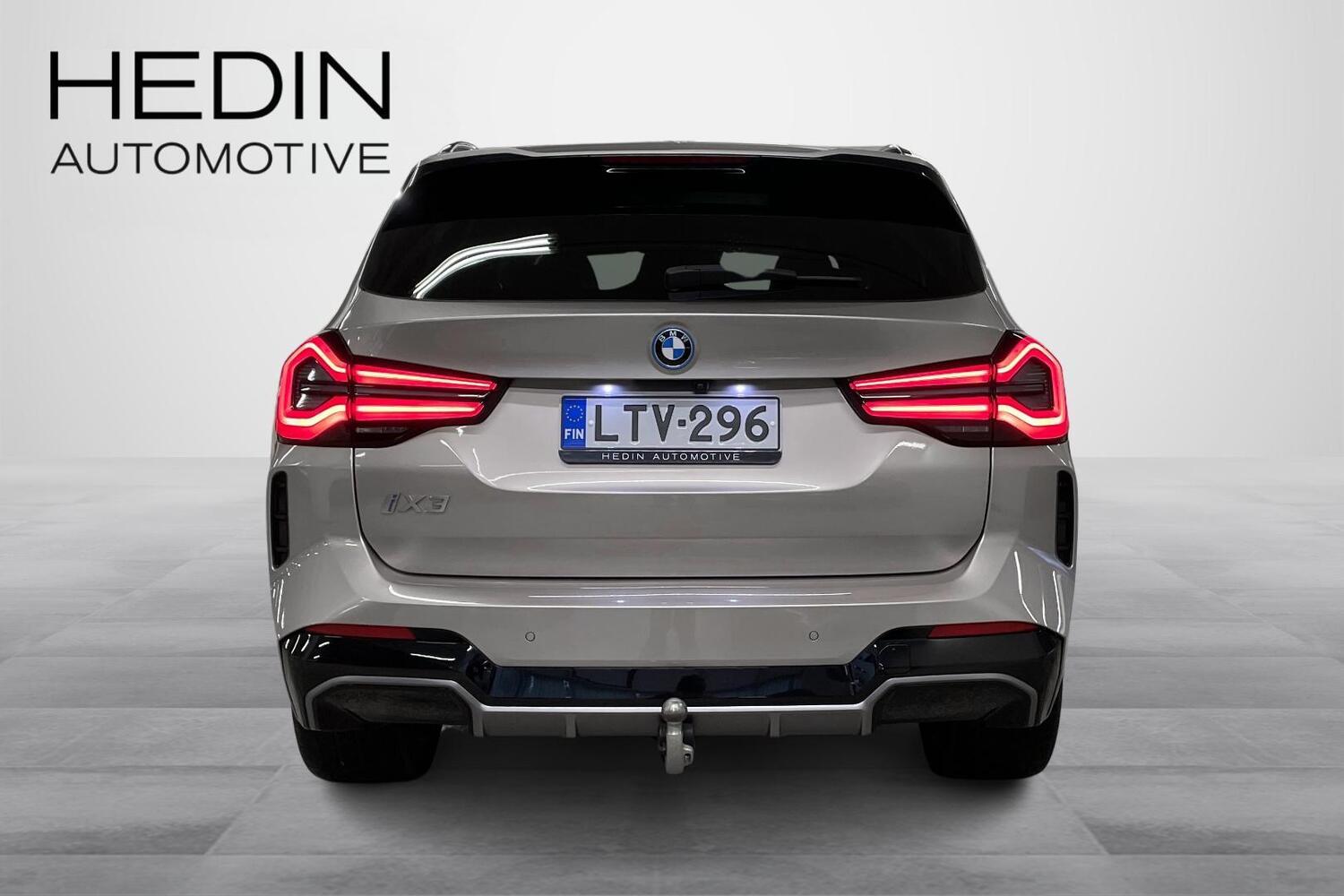 BMW iX3 vaihtoauto