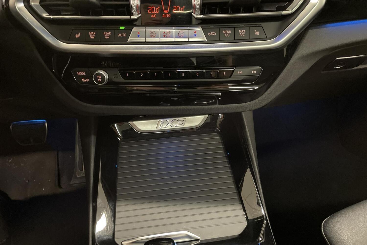 BMW iX3 vaihtoauto