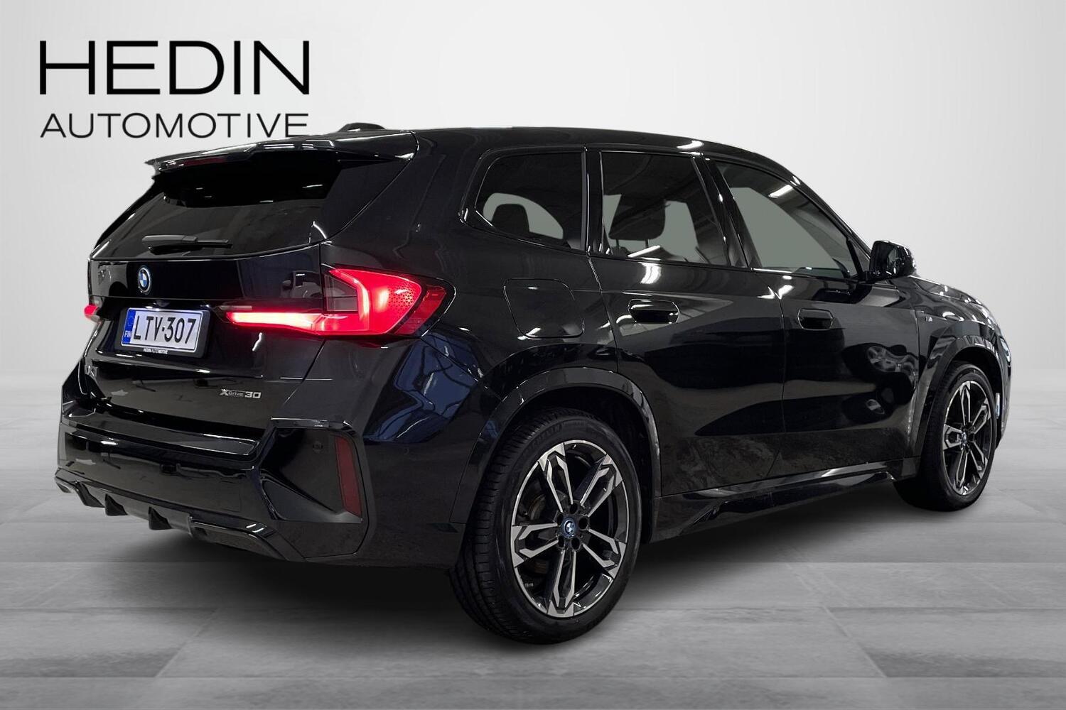 BMW iX1 vaihtoauto