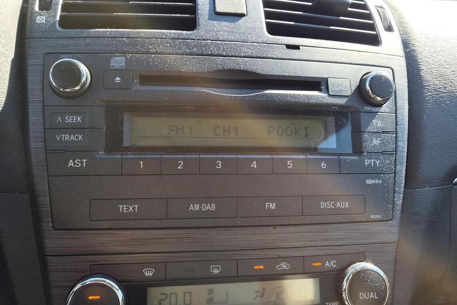 Toyota Avensis vaihtoauto