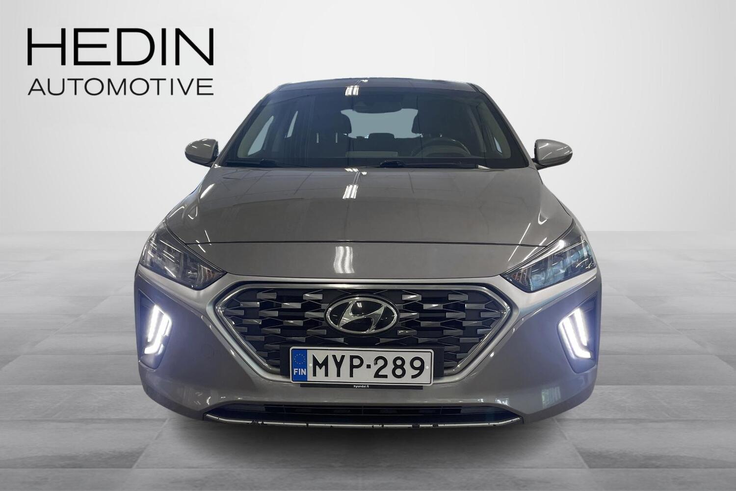 Hyundai IONIQ hybrid vaihtoauto