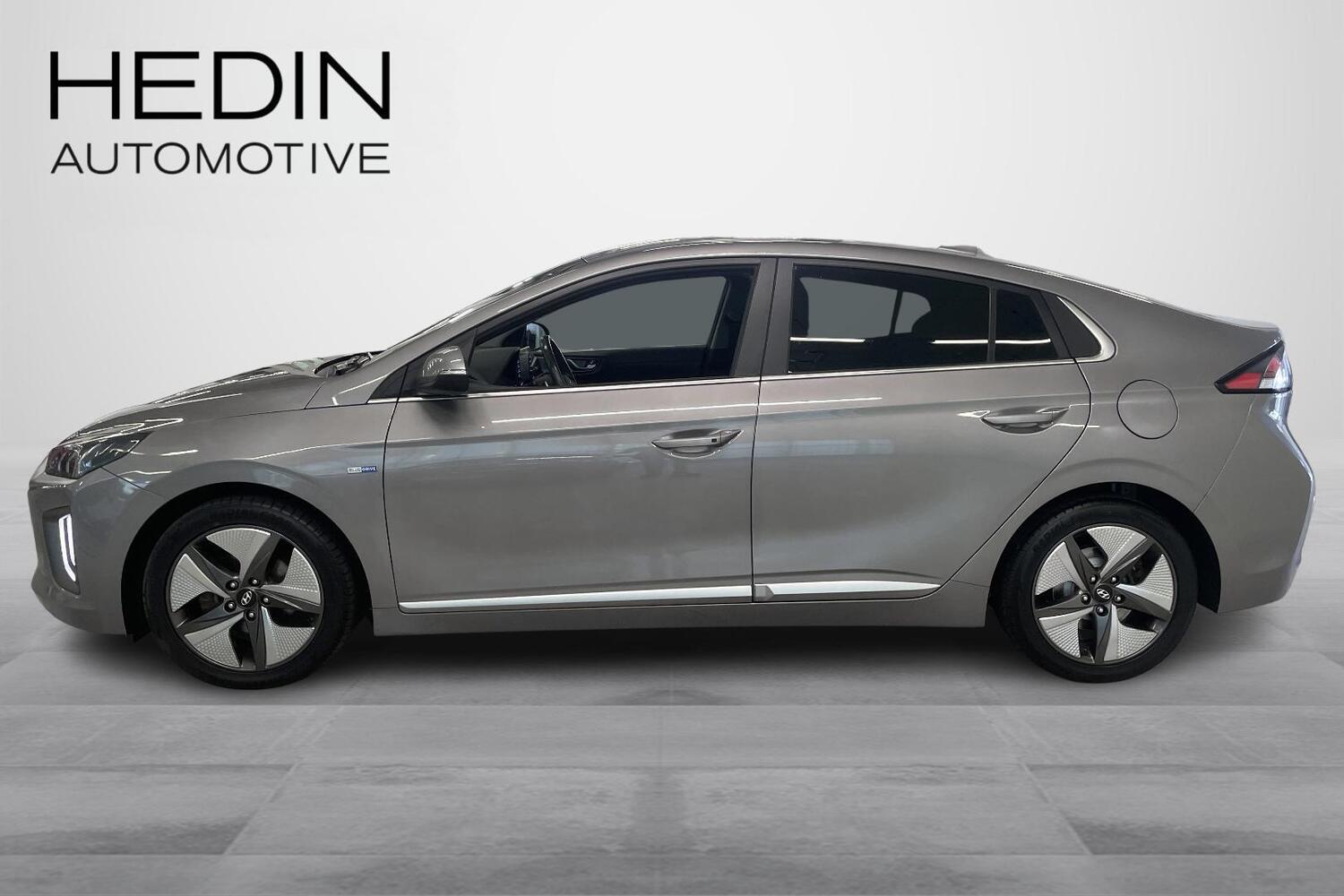 Hyundai IONIQ hybrid vaihtoauto