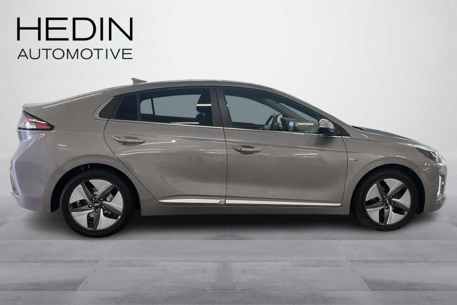 Hyundai IONIQ hybrid vaihtoauto