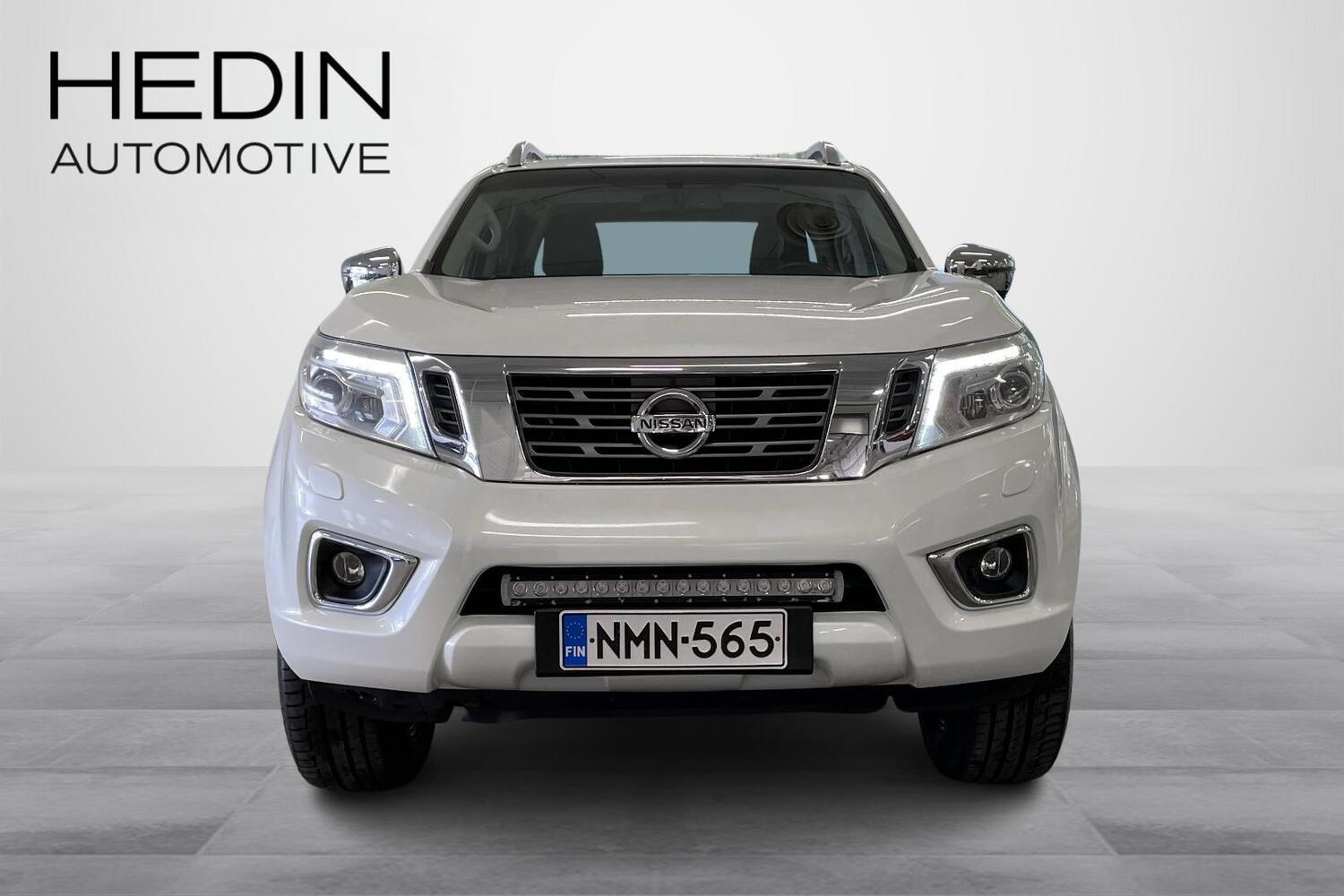 Nissan Navara vaihtoauto