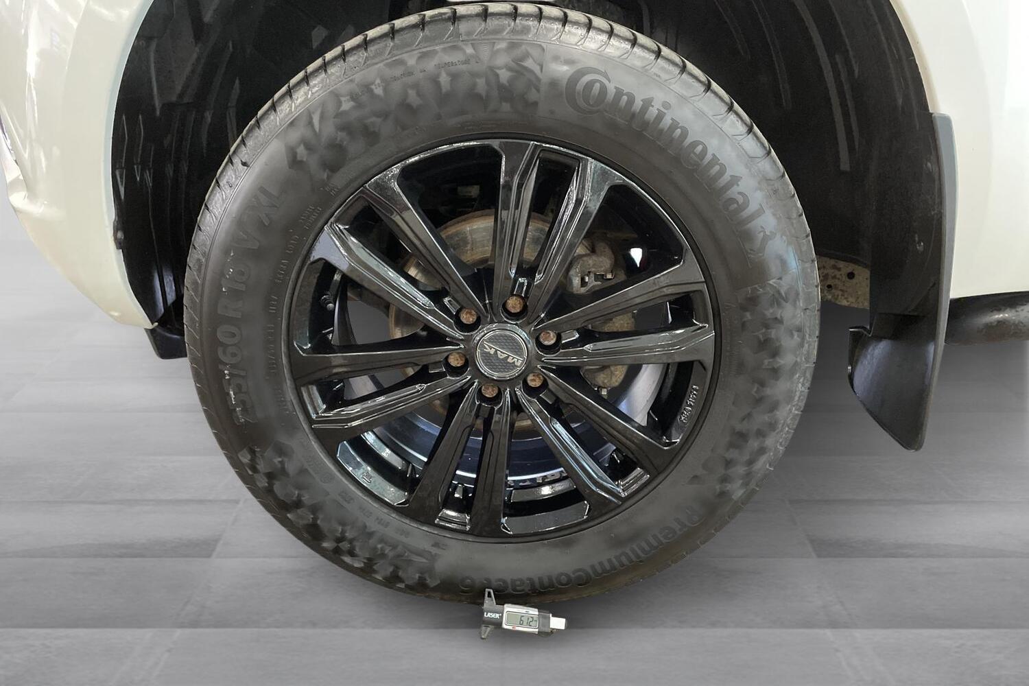 Nissan Navara vaihtoauto