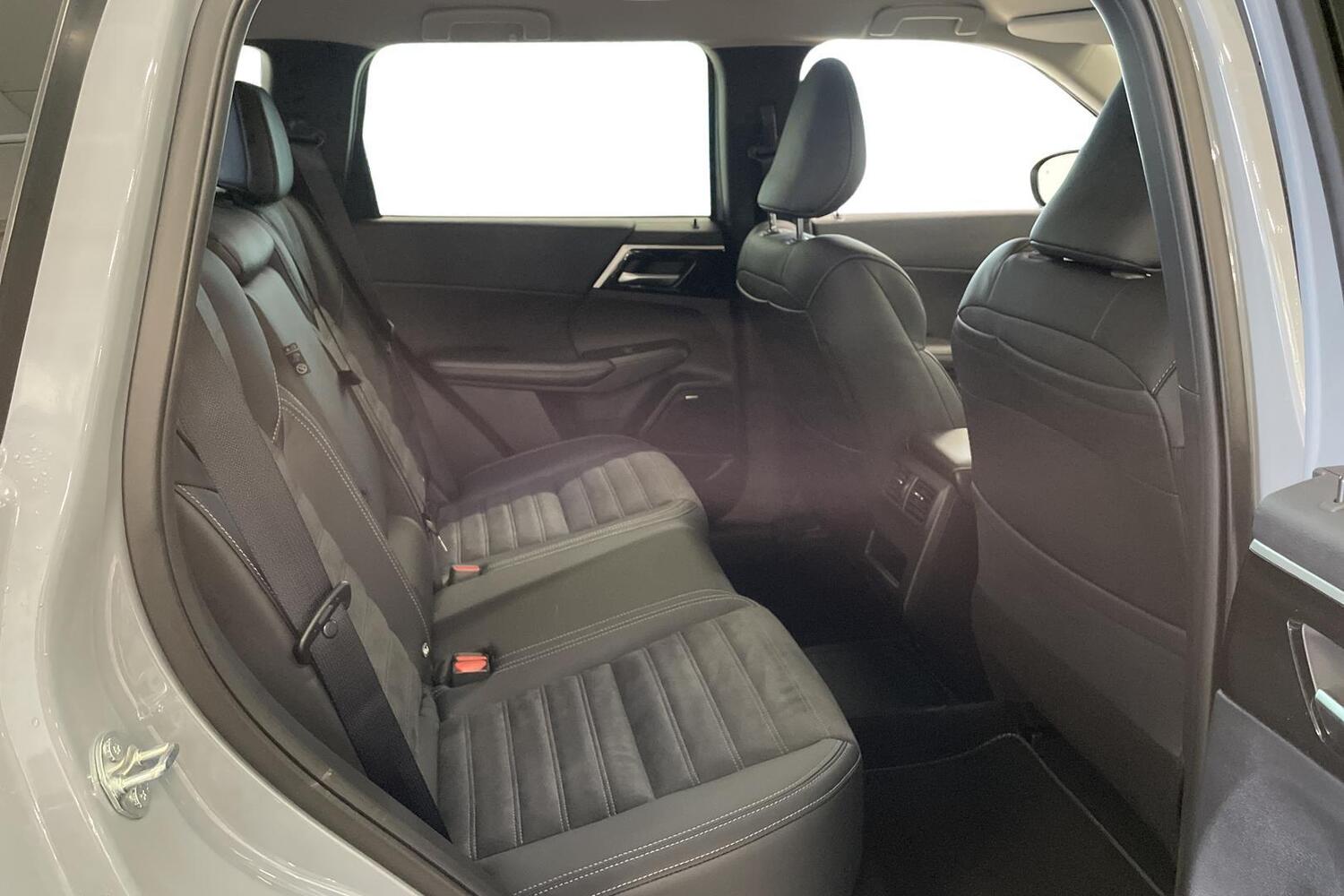 Mitsubishi Outlander vaihtoauto