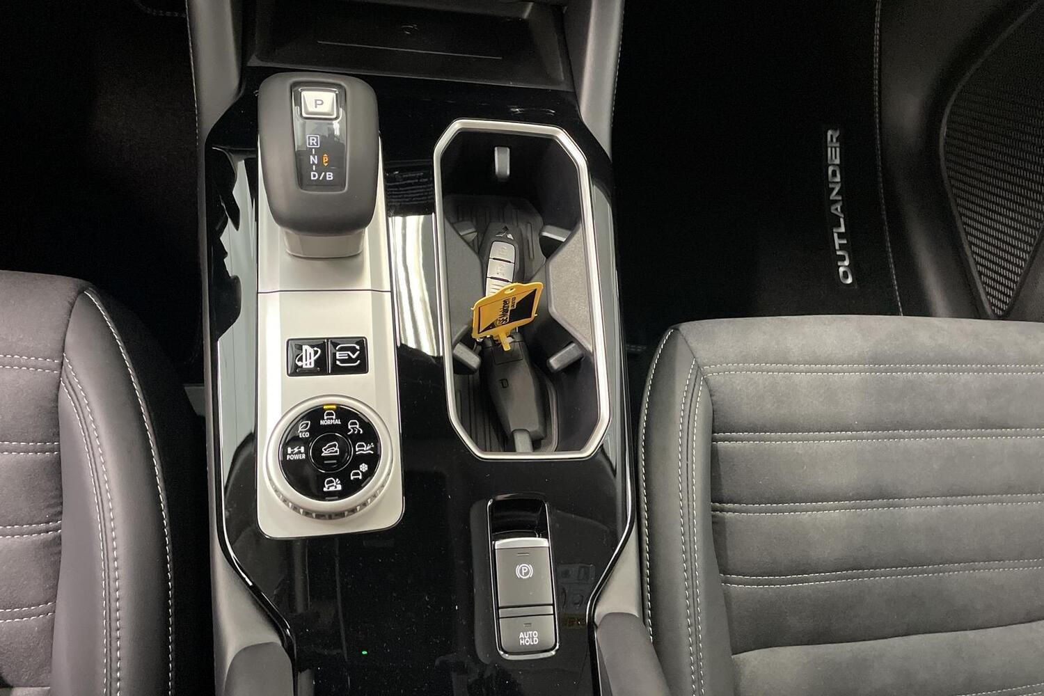 Mitsubishi Outlander vaihtoauto