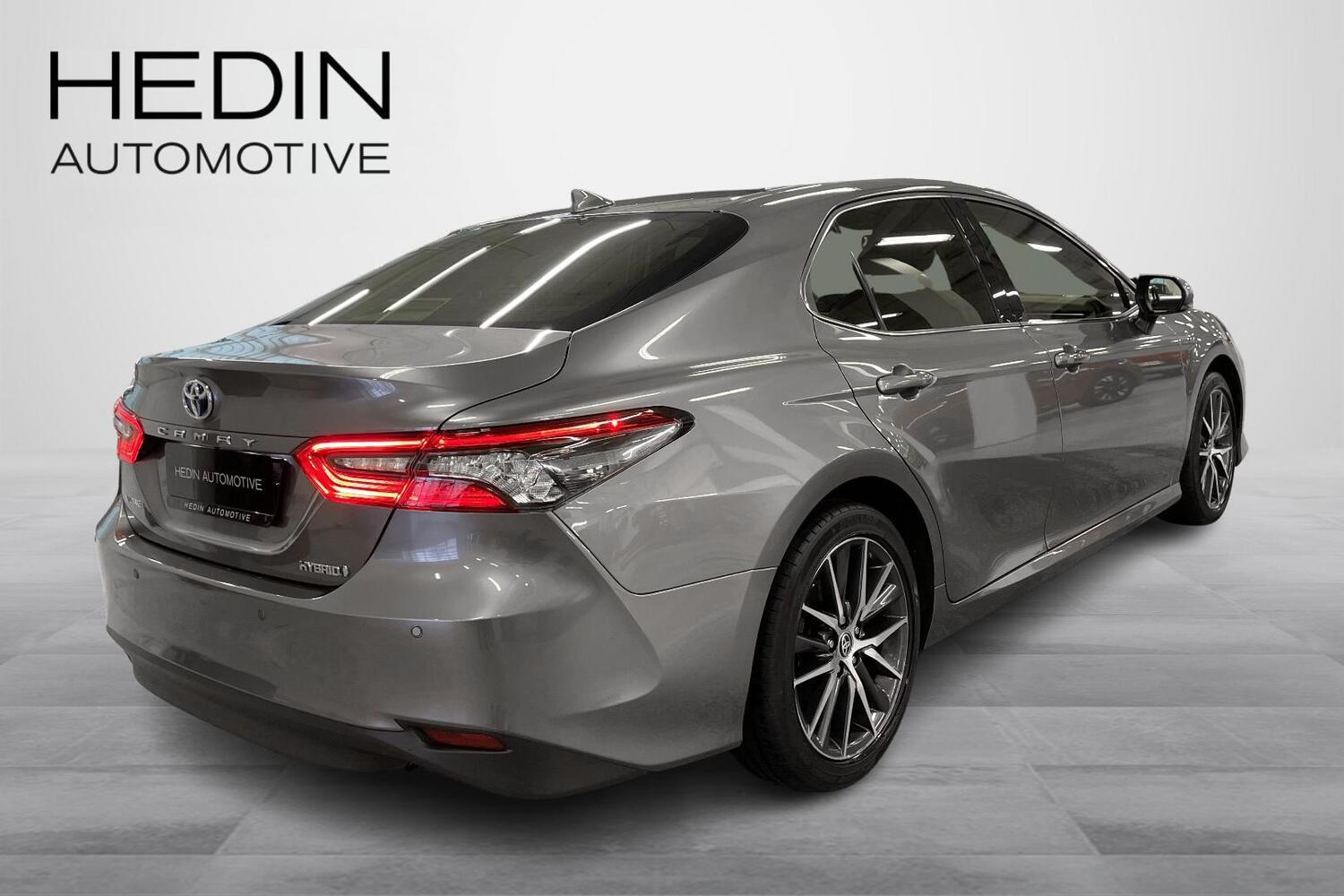 Toyota Camry vaihtoauto