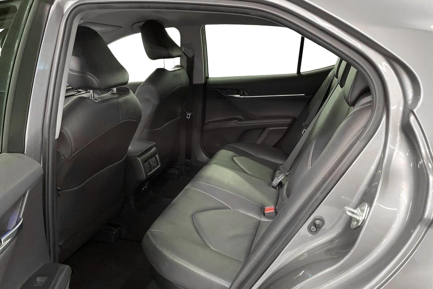 Toyota Camry vaihtoauto