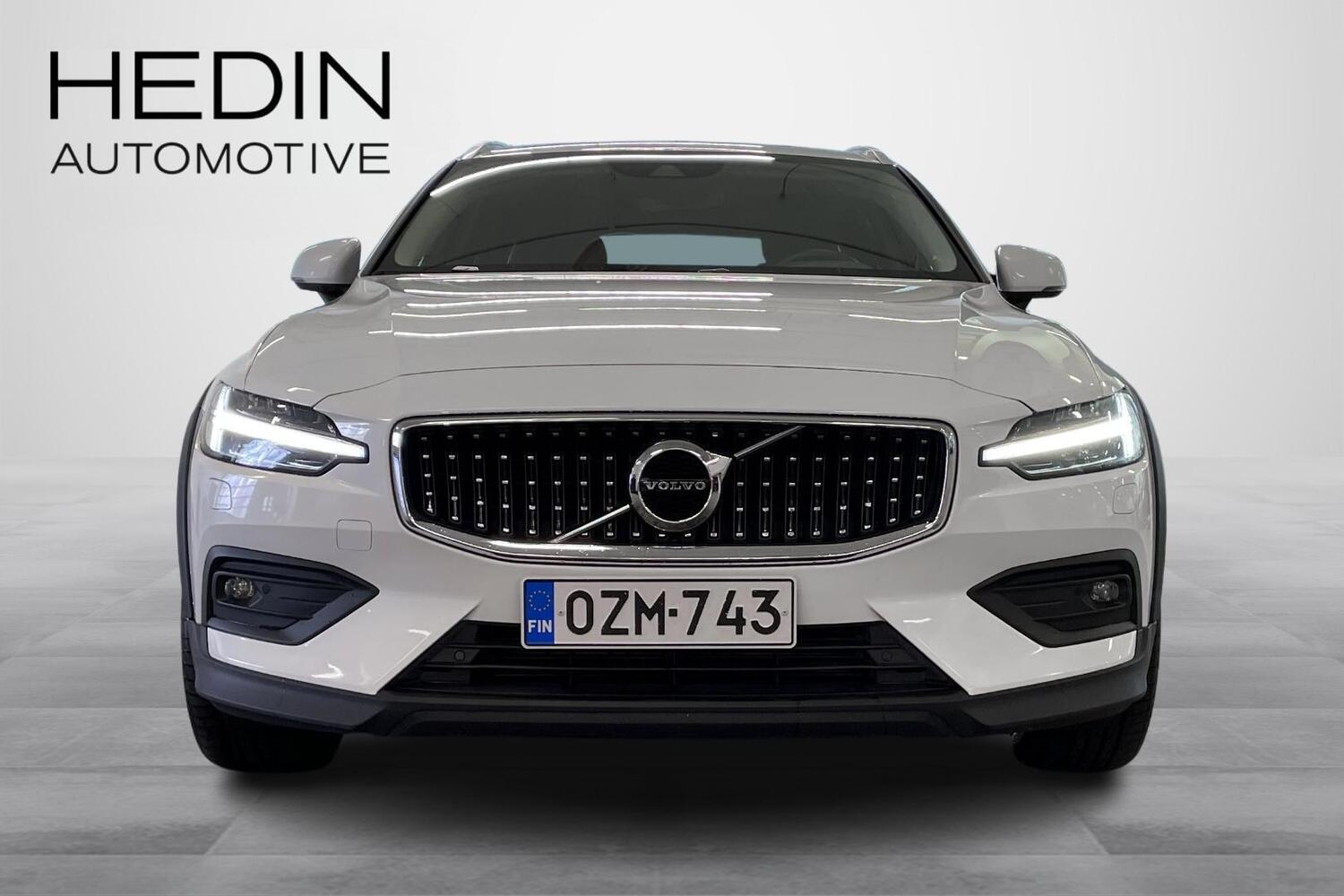 Volvo V60 Cross Country vaihtoauto