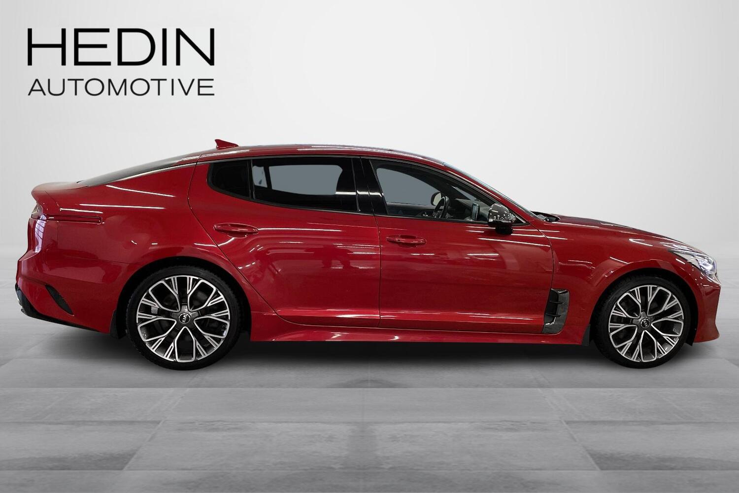 Kia Stinger vaihtoauto