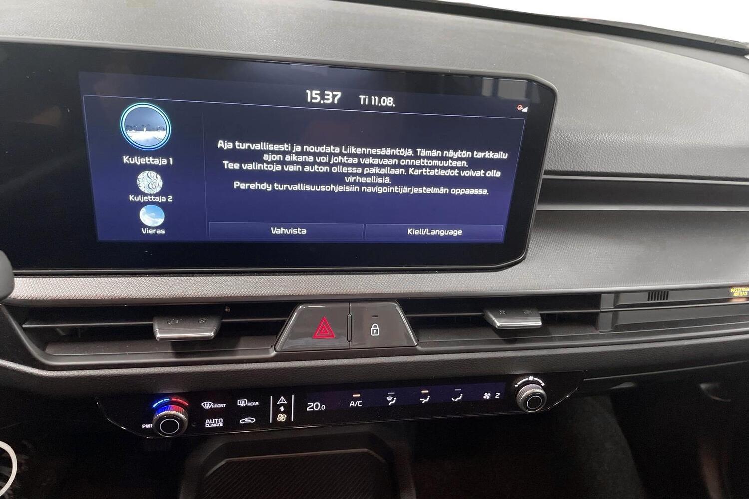 Kia Stonic vaihtoauto