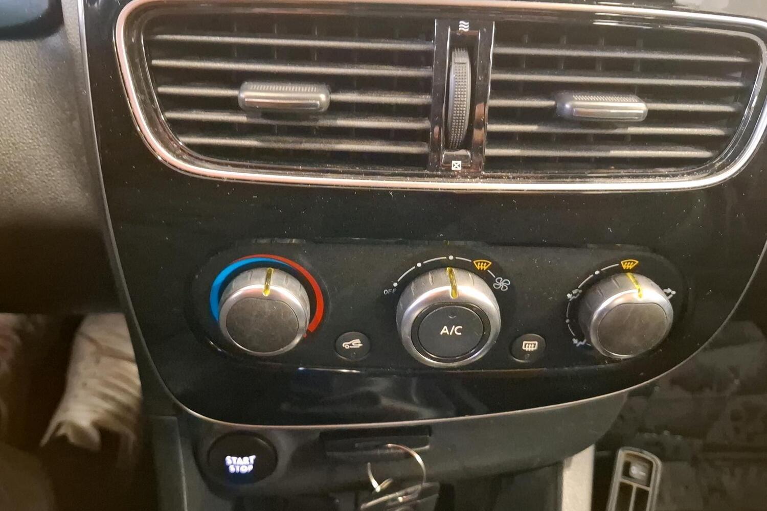 Renault Clio vaihtoauto