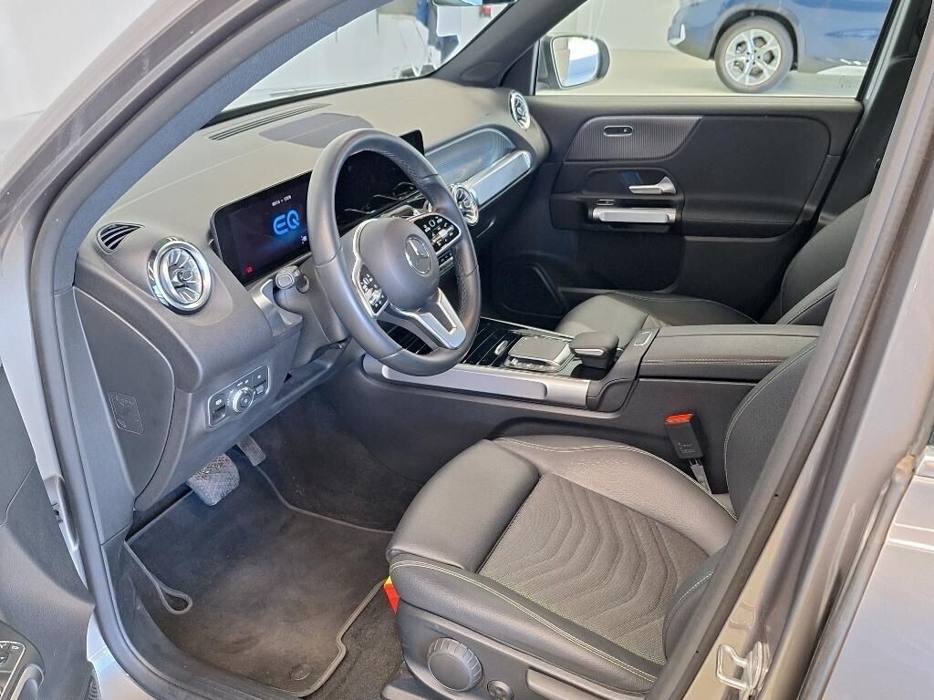 Mercedes-Benz EQB vaihtoauto