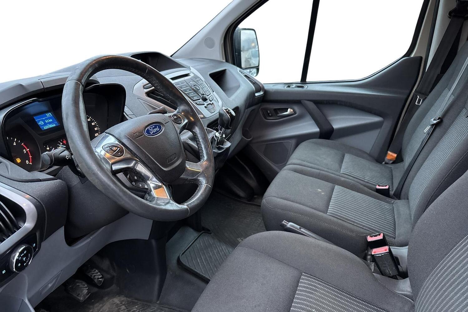 Ford Transit Custom vaihtoauto