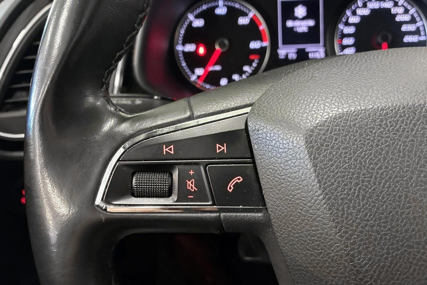 SEAT Leon ST vaihtoauto