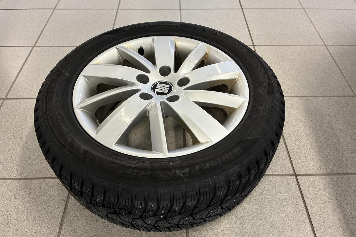 SEAT Leon ST vaihtoauto