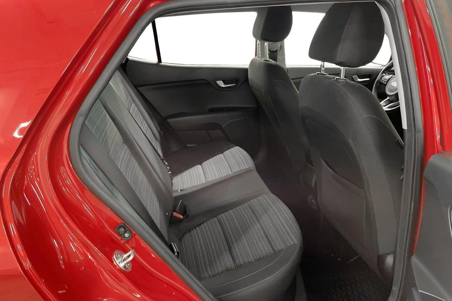 Kia Stonic vaihtoauto