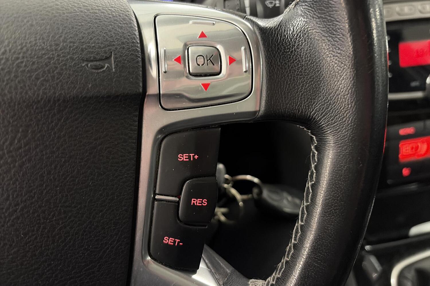 Ford S-MAX vaihtoauto