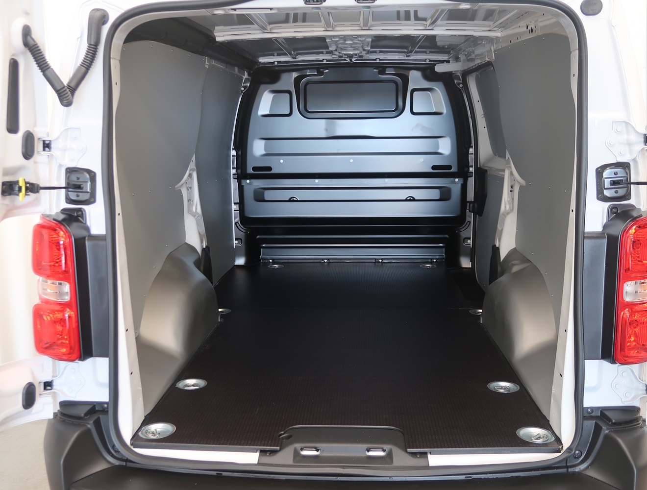 Opel Vivaro vaihtoauto