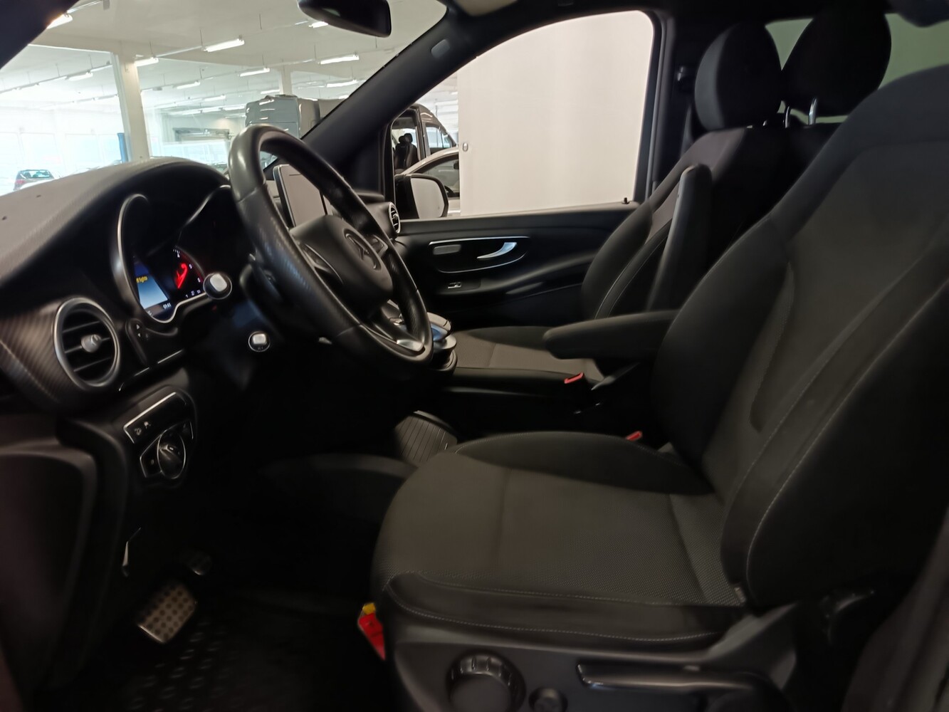 Mercedes-Benz V vaihtoauto