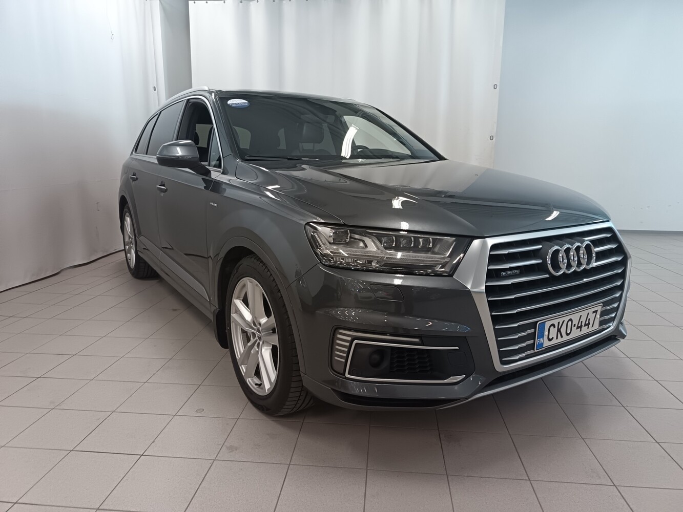 Audi Q7 vaihtoauto