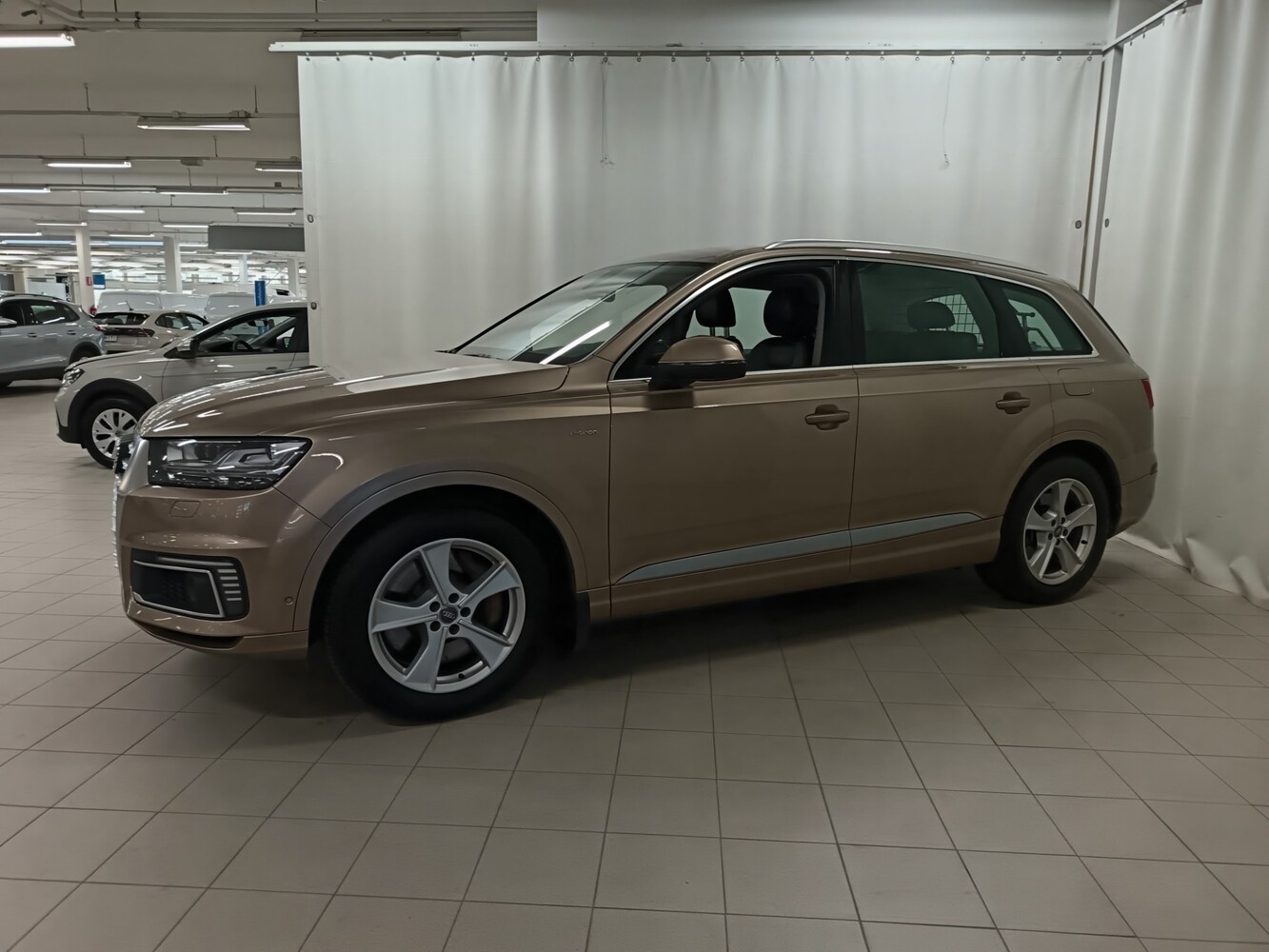 Audi Q7 vaihtoauto