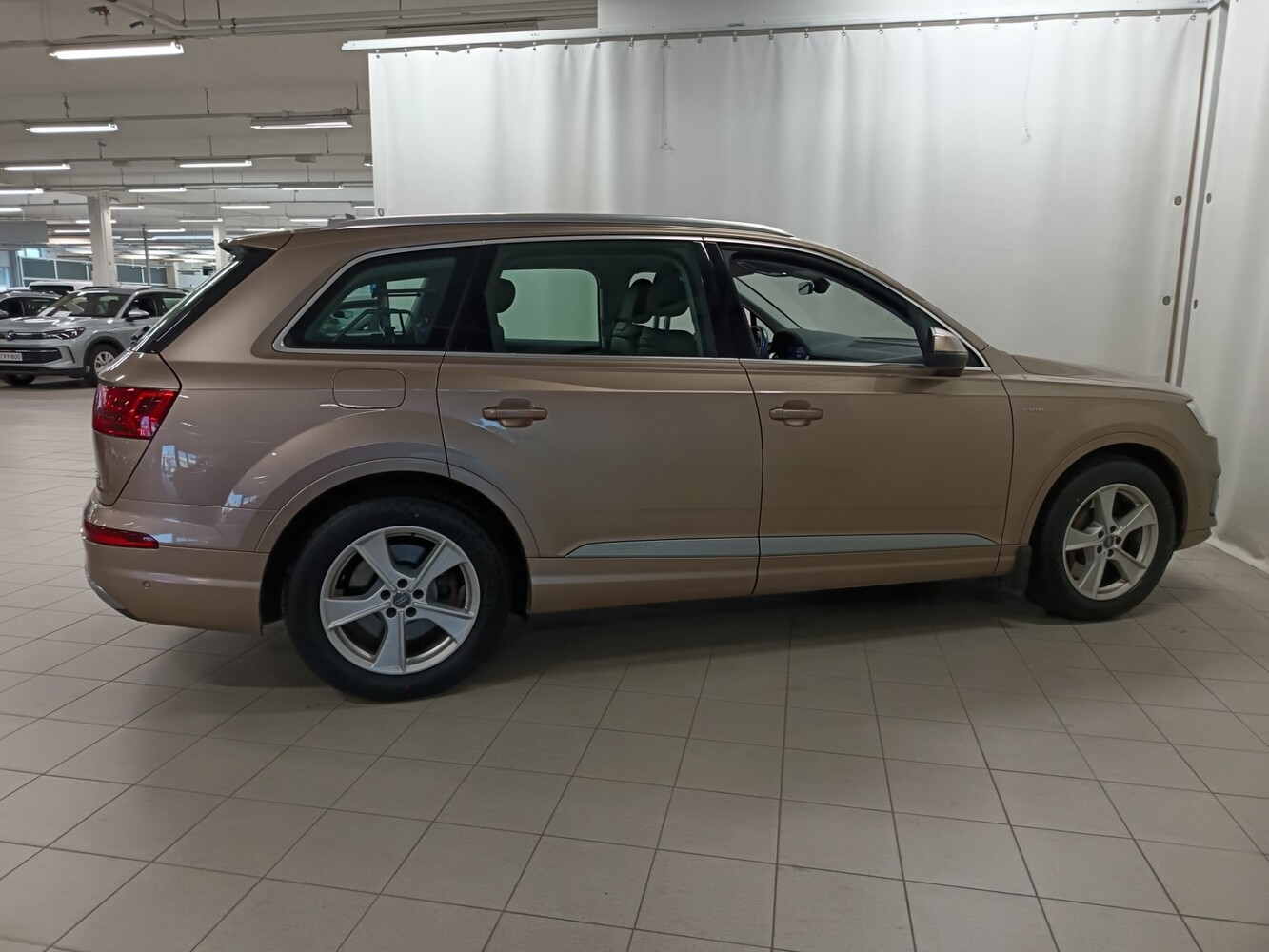 Audi Q7 vaihtoauto