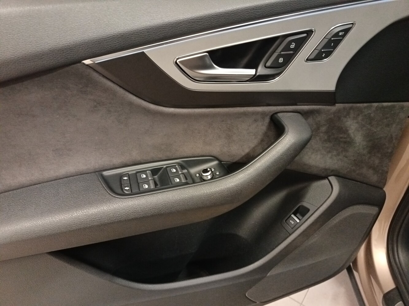 Audi Q7 vaihtoauto