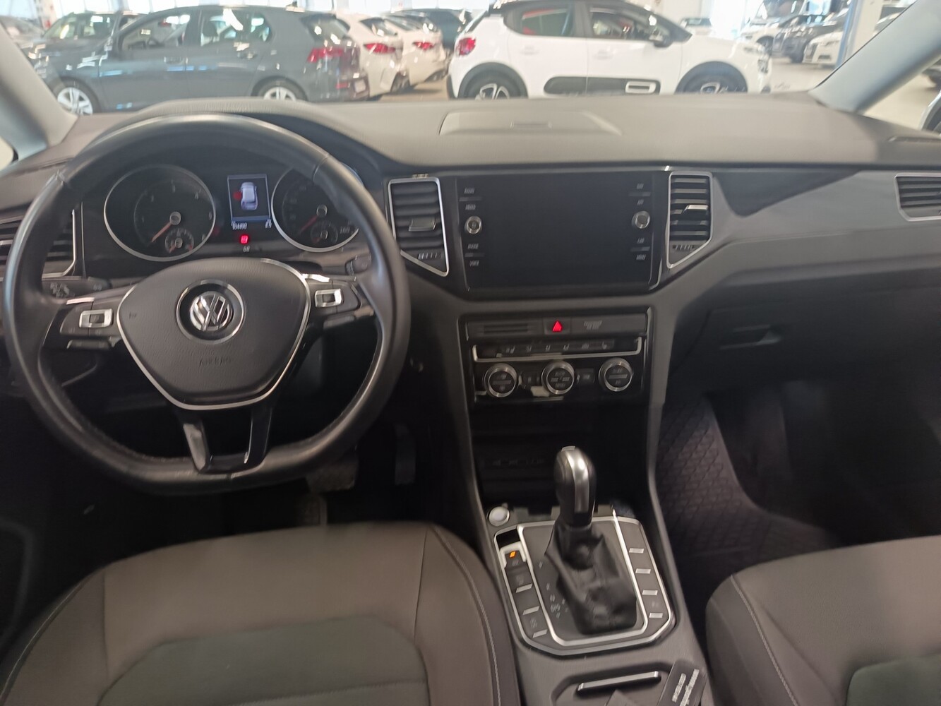Volkswagen Golf Sportsvan vaihtoauto
