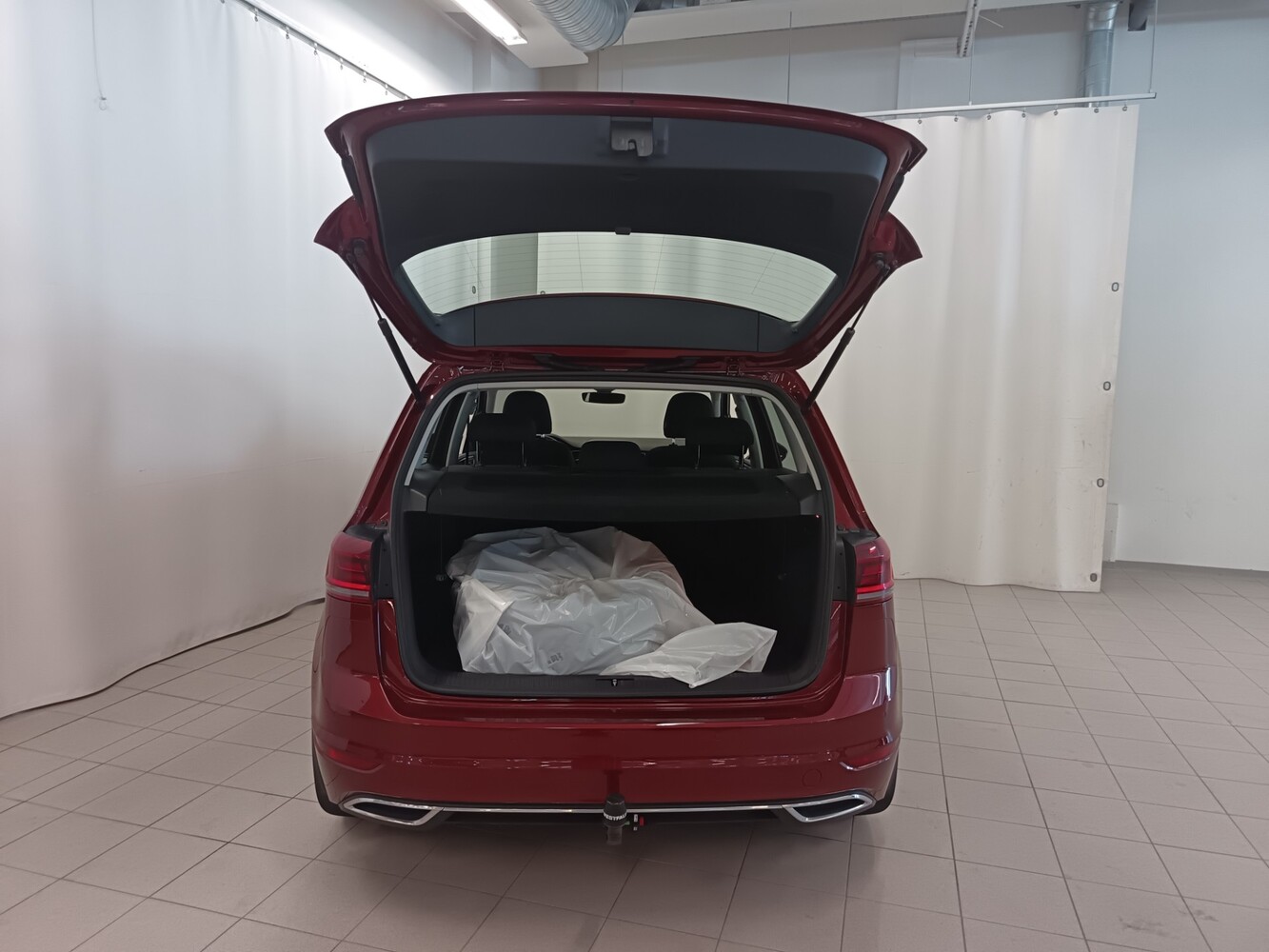 Volkswagen Golf Sportsvan vaihtoauto