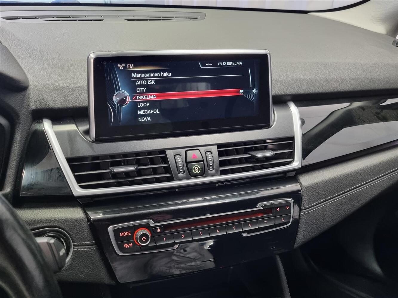 BMW 225 vaihtoauto