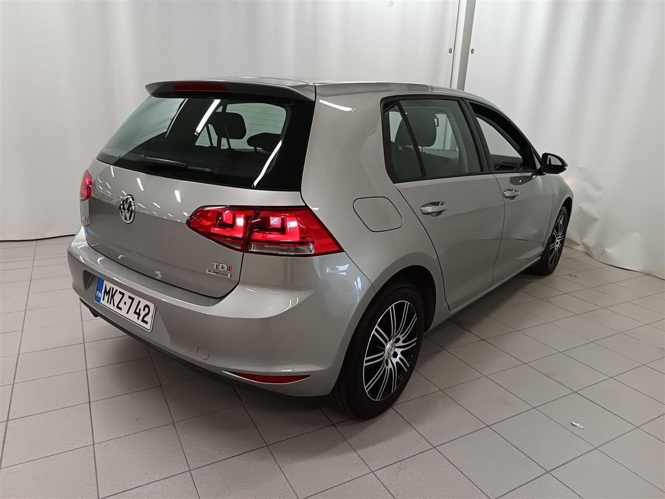 Volkswagen Golf vaihtoauto