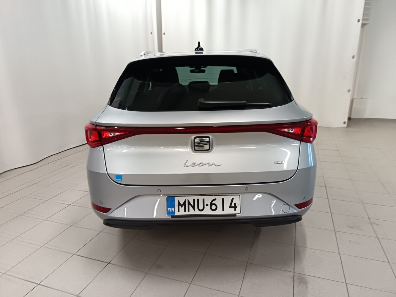 SEAT Leon Sportstourer vaihtoauto